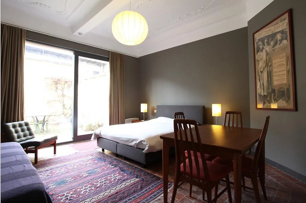 Baeten'S Bed And Breakfast Ghent