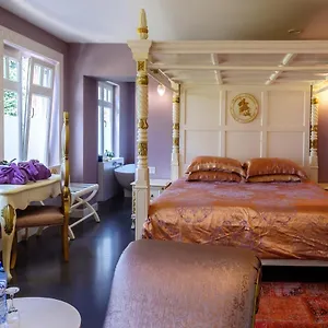 **** Couette-café Saint-georges -located In The Centre Of Bruges- Belgique